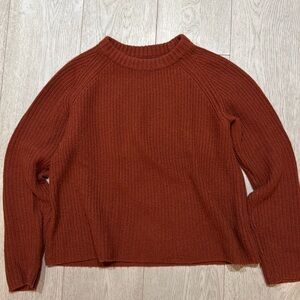 Gorgeous cashmere sweater